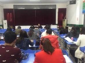 委员建议禁止在职中小学老师有偿补课，对此你怎么看？