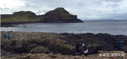 大自然塑造高崖保护巨人堤，是绿王国之称的北爱尔兰吗？