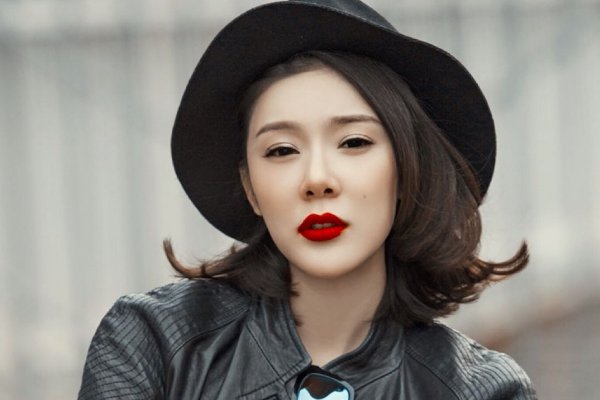 林丹出轨女主发文暗讽其苍蝇,这是蹭热度吗?