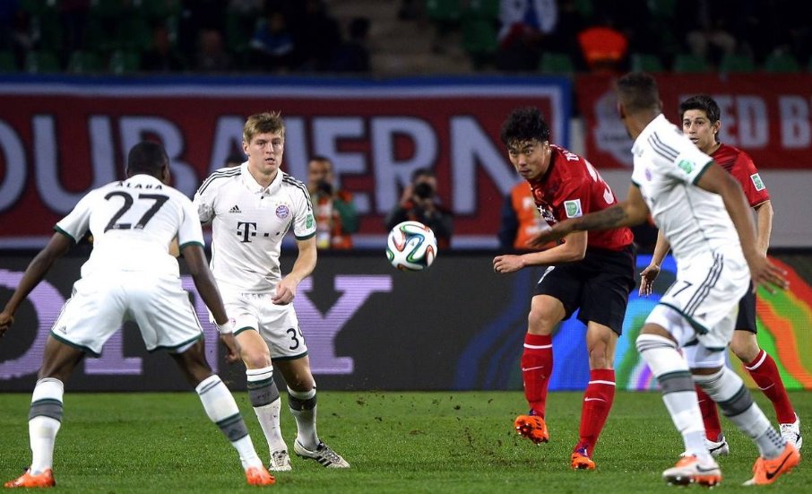 2013年恒大进入世俱杯踢了几场 就被拜仁拿下了