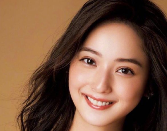 佐佐木希宣布原谅出轨丈夫,她是如何想的?