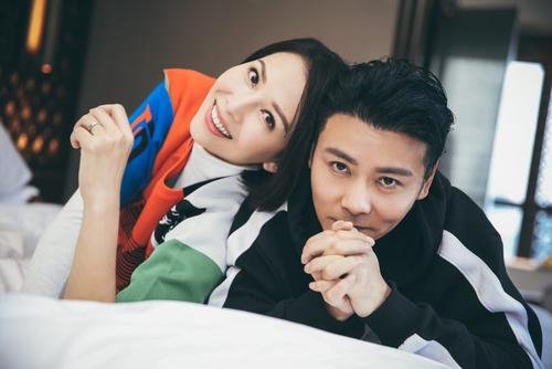 蔡少芬46岁生3胎，高龄产妇真的能够抵过现实？