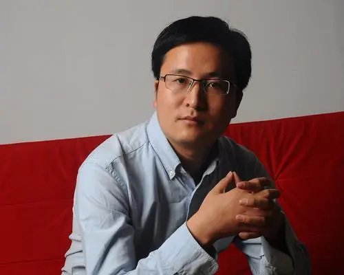 知名经济学家宋清辉12岁的儿子坠楼身亡,这件事给予我们什么警示?