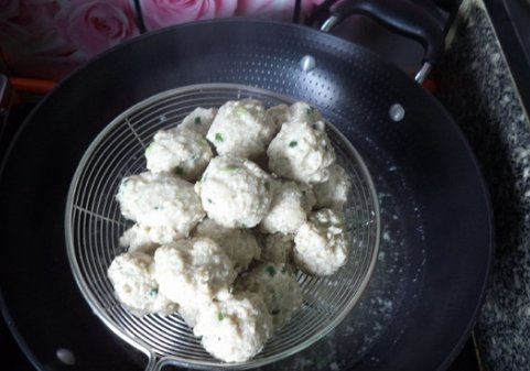 肉丸子的做法