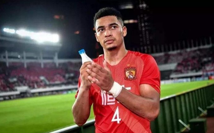 国足的首发球员将会是哪些人?