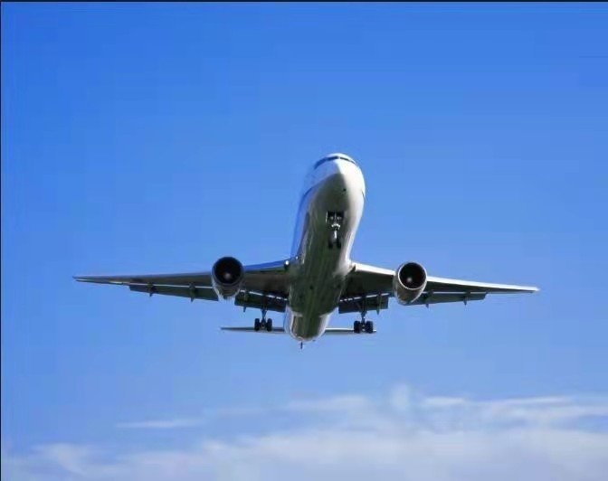 春秋航空旅客与空姐争执，发生争执的原因是什么？