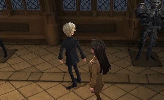 《哈里波特》中洛丽丝夫人被锁在哪里?