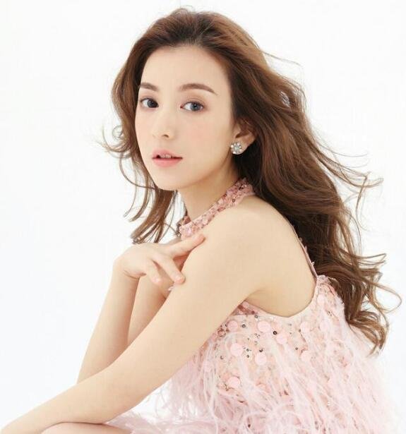 郭富城老婆方媛跳舞视频被传开,为何网友直称辣眼睛?