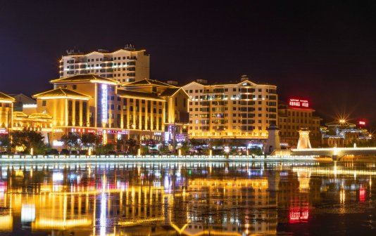 敦煌的旅游攻略是什么？