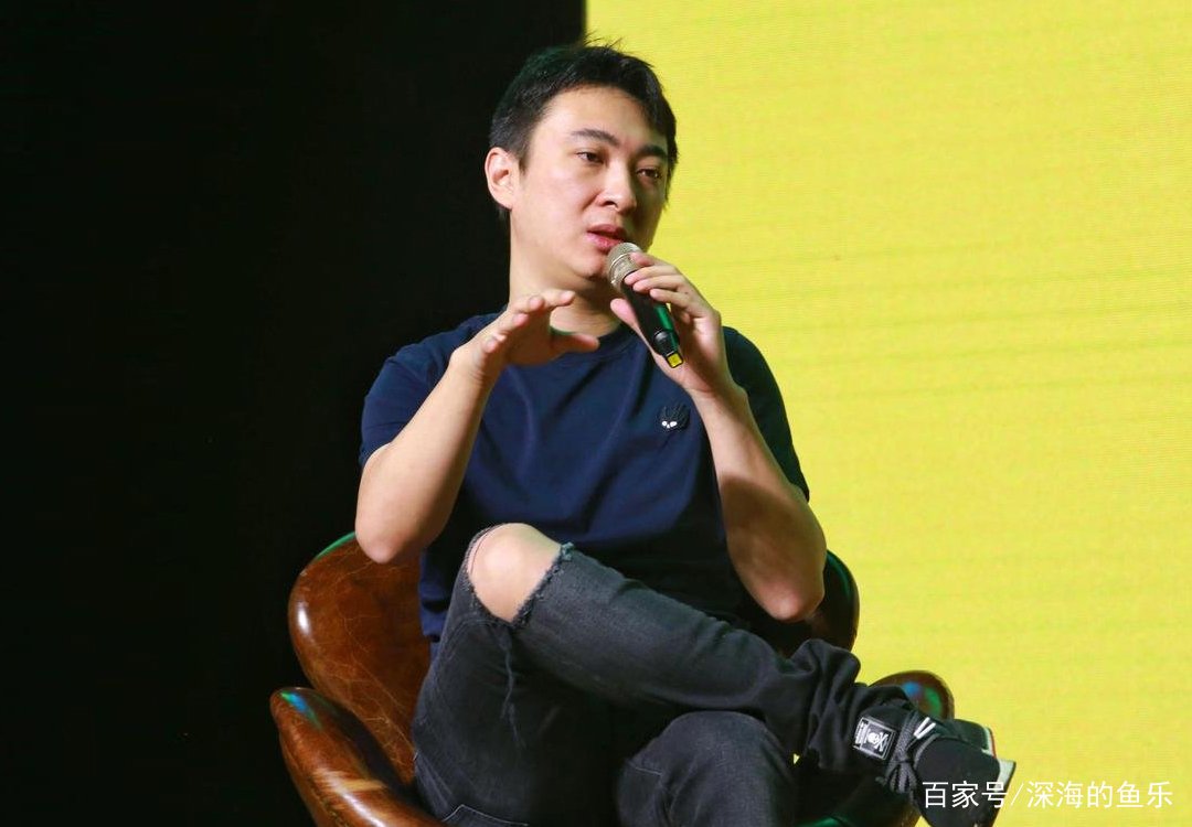 王思聪讽刺清华学霸章泽天，刘强东：你家里的贷款还完了吗？如何看待？