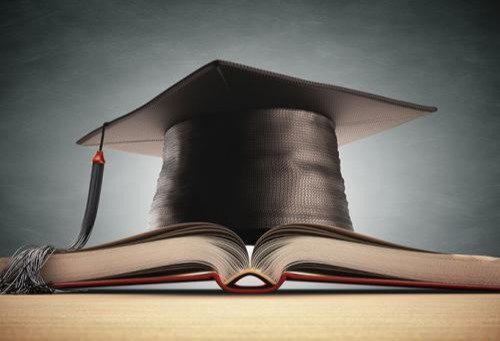 大连理工研究生自杀事件，遗书中称自己要变成一只猫，背后有什么隐情？