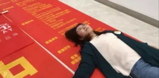 中奖暴富的锦鲤信小呆的现状如何？