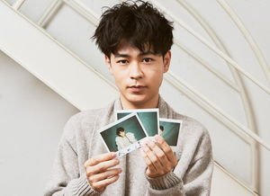 日媒曝成田凌川津明日香恋情，他们是何时在一起的？