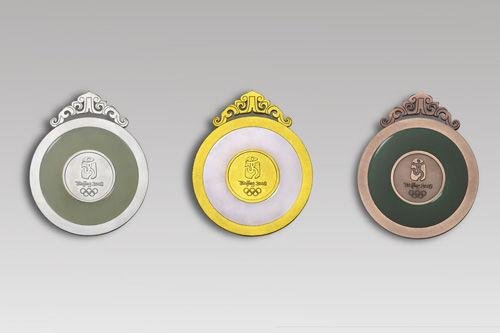 2008年北京奥运会，中国运动员获得多少枚金牌，哪几个运动员获得金牌？