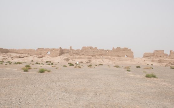 敦煌的旅游攻略是什么？