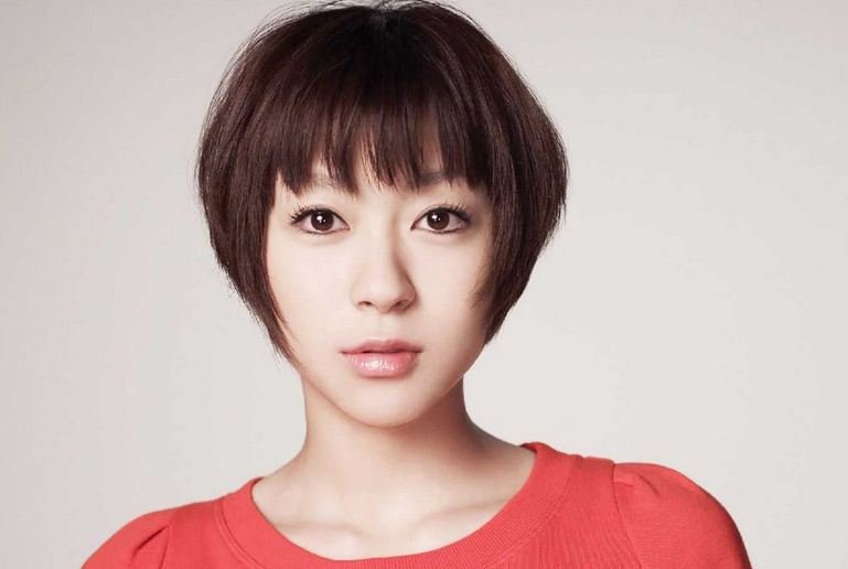 我急求宇多田光的first love的中文音译歌词 急求急求