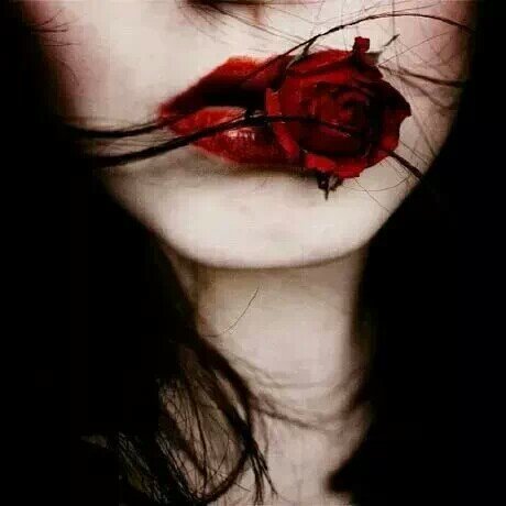 霸气无情冷酷伤感的女生头像 不带字不要黑白