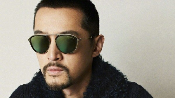 50多岁的男人有的胡子白了，有的还全是黑的，怎么回事？