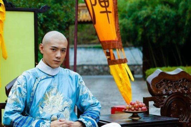 倚天屠龙记里边的汝阳王，在真实历史上的原型是谁？