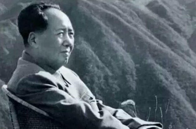 什么叫冷眼看世界