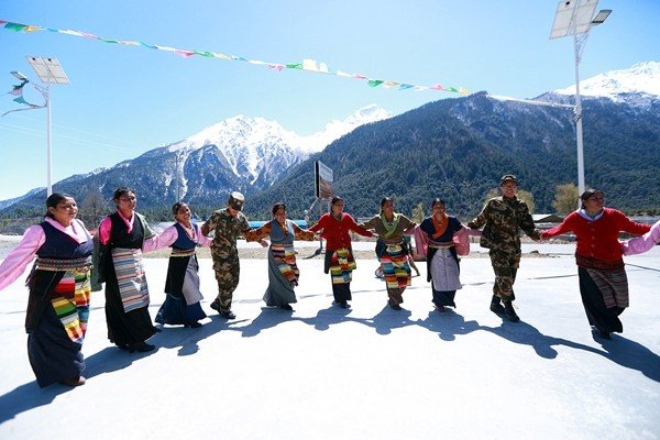 达曼人后裔定居中国二百年，为什么直到2003年才拿到国籍？