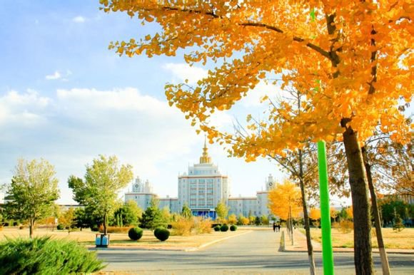 有人可以详细的说一下北京人文大学的校园环境吗