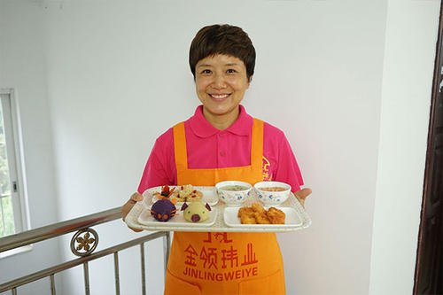 作为男人，能接受一个男月嫂吗？