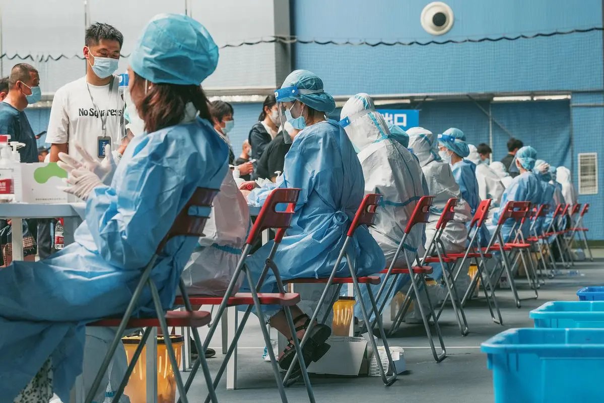 香港特区政府推出海外抵港人士“3+4”检疫方案，目前香港疫情形势如何？