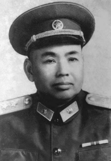 越战后，许世友为什么被免职 ？谁免了他的职!具体原因是什么!