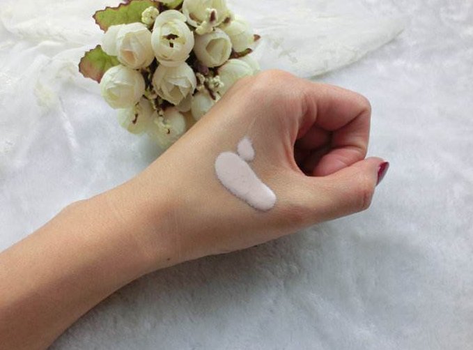 妆前乳到底在什么步骤用？