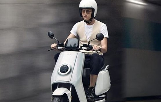 小牛电动车为什么那么贵