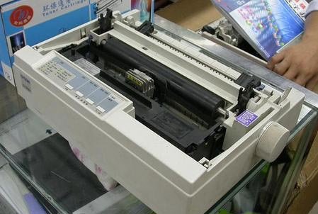 打印机显示正在打印却打不出来是因为什么