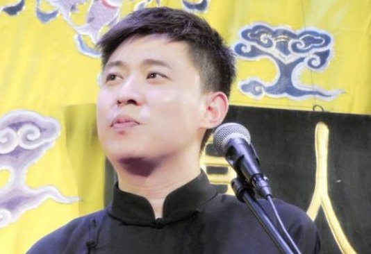 德云社里面的李鹤东为什么会被人叫社会东呢？