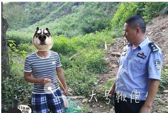 男子用鞭炮炸鱼民警是如何处理的？