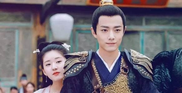 喜笑颜开的意思