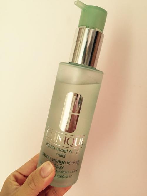 倩碧三部曲正确使用方法及其作用。