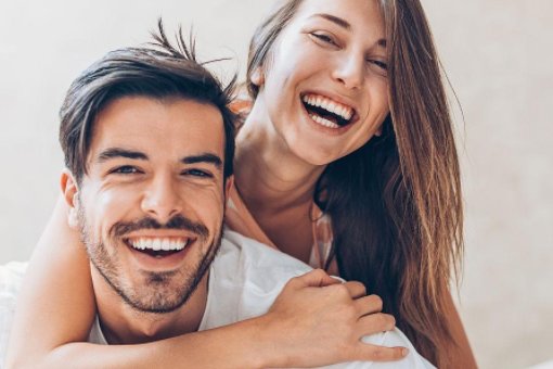 Elaine这个名字很土很传统吗？麻烦各位解释一下，谢谢！