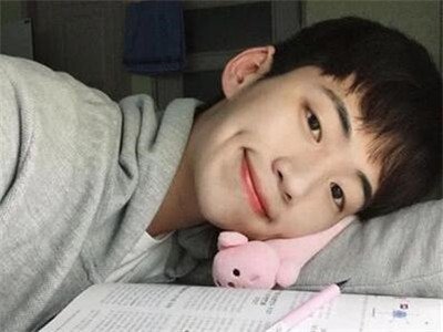 如何区分双鱼座男生是真的喜欢你,还是只想撩你?