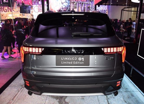 领克01和02哪个好?