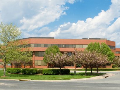 赫德双语学校一年学费多少？在考虑上海和宁波的赫德校区。