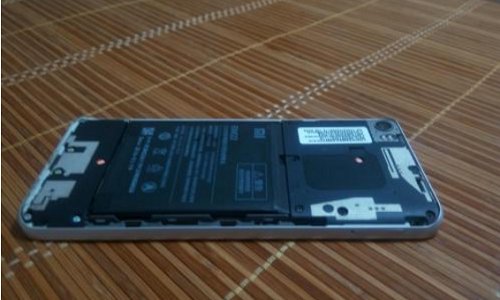 为什么我手机充电总是越充越少啊？