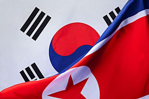 为什么叫韩国为南朝鲜?韩国是从朝鲜分出去的?