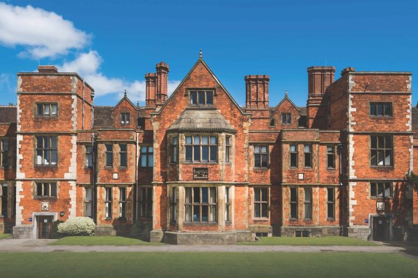 英国约克大学世界排名多少啊