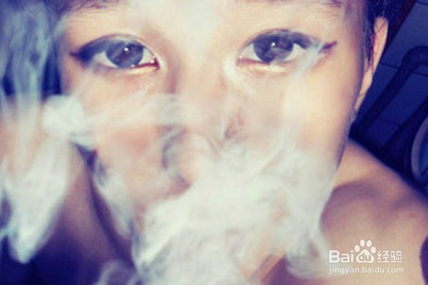 怎么让一个烟瘾很大的人戒烟。