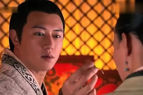 戚夫人被吕后施行人彘时，为何不自尽？