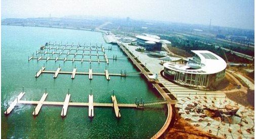 山东日照自驾游攻略，谁能给详细说说呢？？