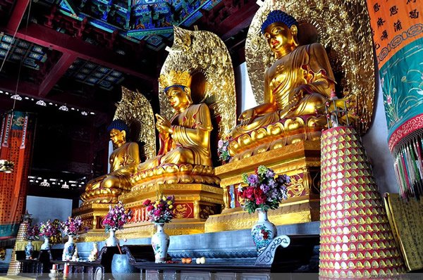 三身佛“法身，报身，化身”是什么意思