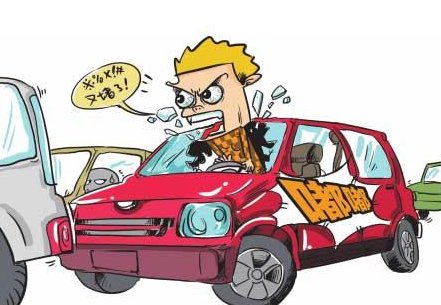 海口路怒男子为什么扇女司机？