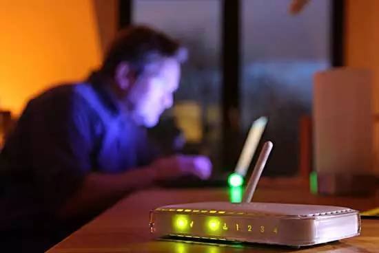 为什么家里Wi-Fi网速不稳定？