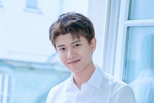 如何看待任嘉伦公开孩子？